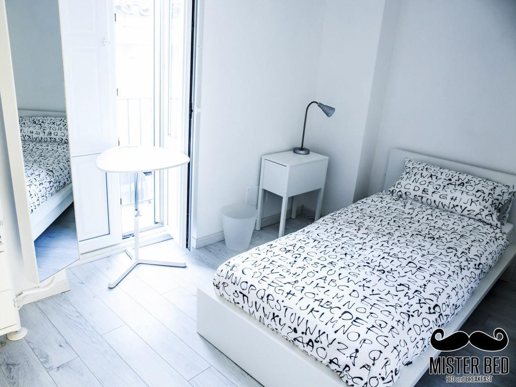 مبيت وإفطار غواردياغريلي Mister Bed المظهر الخارجي الصورة